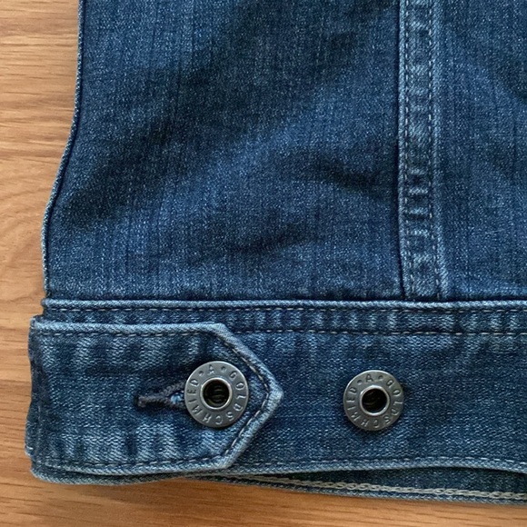 ❤️ AG Denim Jacket Robyn Size XS NWOT - Picture 10 of 15
